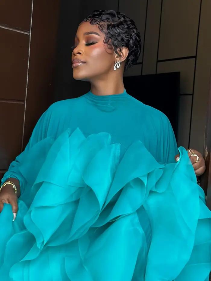 Robe longue plissée turquoise à volants, style africain, en mousseline, col montant, manches longues, superposée, pour soirée et mariage