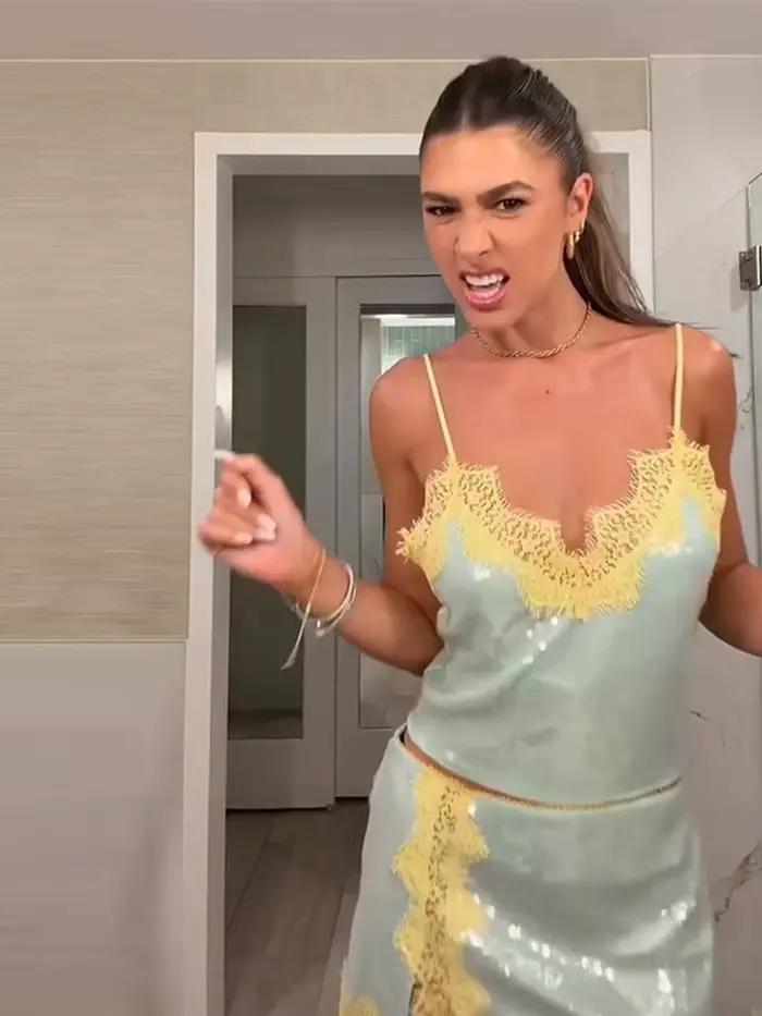 Nouvel ensemble jupe et haut pour femme