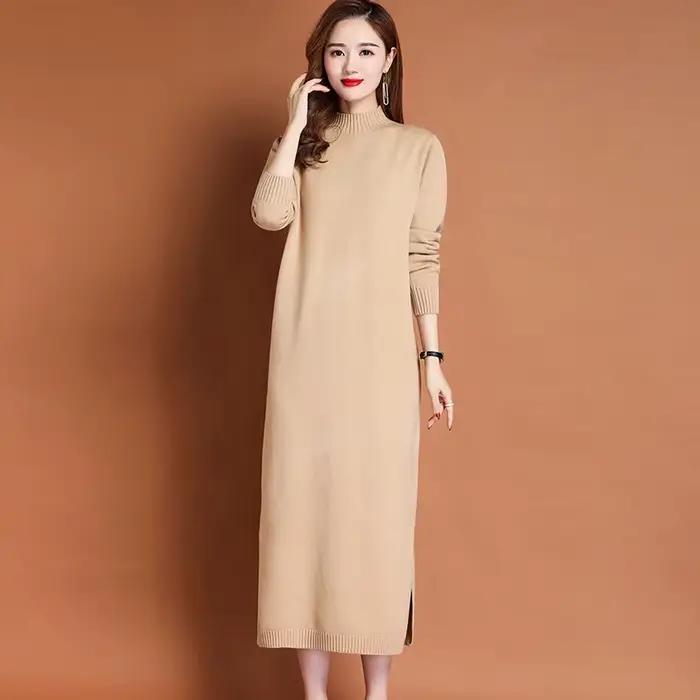 Robe demi-col roulé pour femme