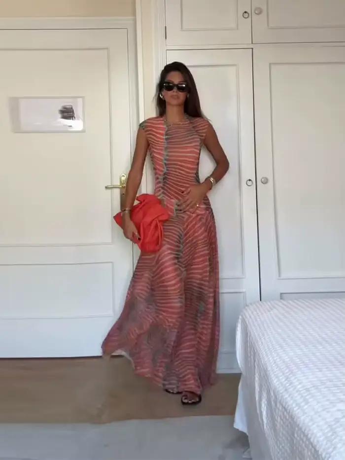 Robe longue plissée pour femmes