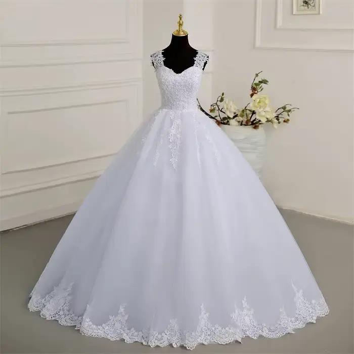 Robe de mariée classique en dentelle, tenue de luxe, grande taille, 2023