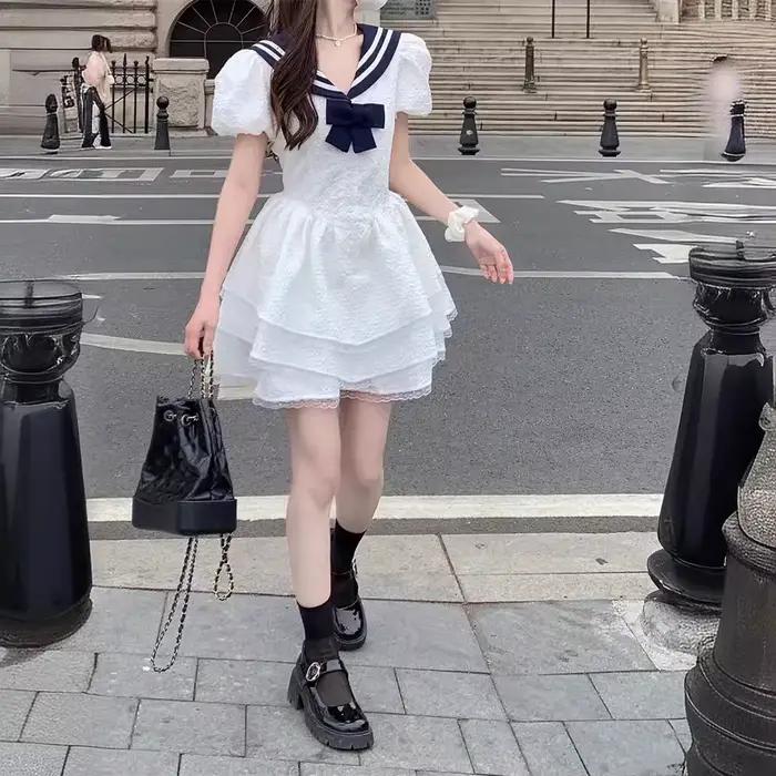 Robe d'été à col bleu marine pour femmes