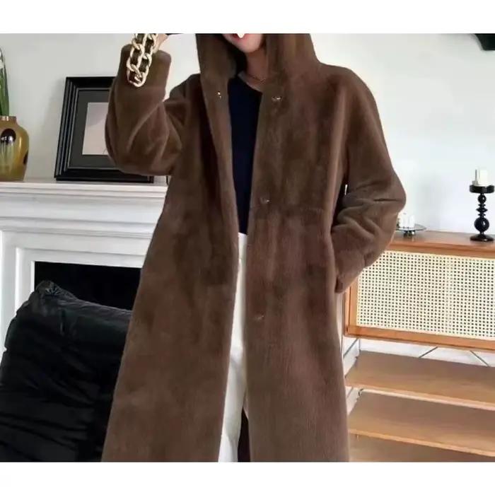 Manteau de fourrure long et épais à capuche doublé de fourrure pour femmes, manteau de fourrure du nouvel an rouge Ankor pour femmes, manteau de fourrure de nouveau Style pour femmes