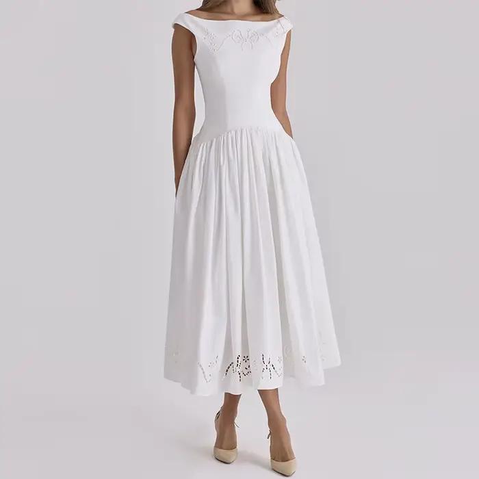 Robe midi blanche à épaules dénudées pour femme, broderie et dentelle, coupe évasée, sans manches, élégante, pour soirée d'été ou cocktail