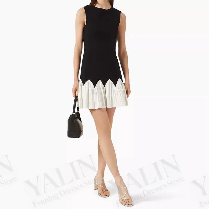 Mini robes de cocktail noires pour femmes, col rond, sans manches, robe de soirée simple, mode drapée, robes décontractées personnalisées