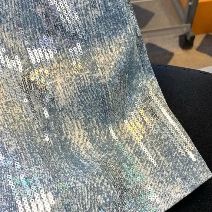 Jupe en jean à paillettes bleues