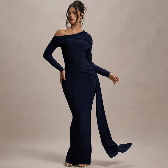 Robe pour femme de style européen et américain, à col asymétrique, manches longues, élégante, sexy, moulante, plissée, taille haute, streetwear.