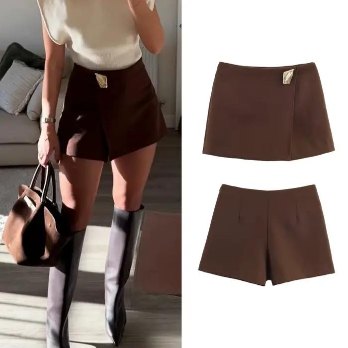 Mini jupe asymétrique pour femme