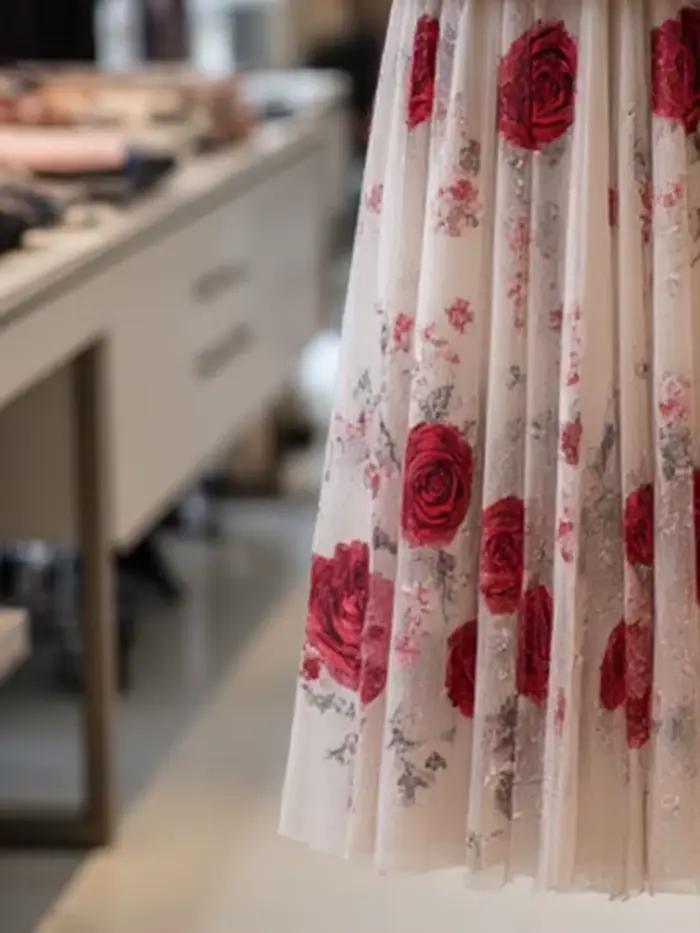 Subculturel élégant Vintage Rose imprimé jupe pour femmes été taille mince jupes moulantes 2026 nouveau maille Patchwork Faldas Mujer