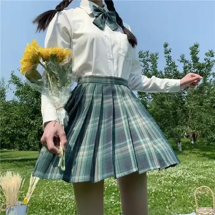 Ensemble jupe et nœud papillon japonais