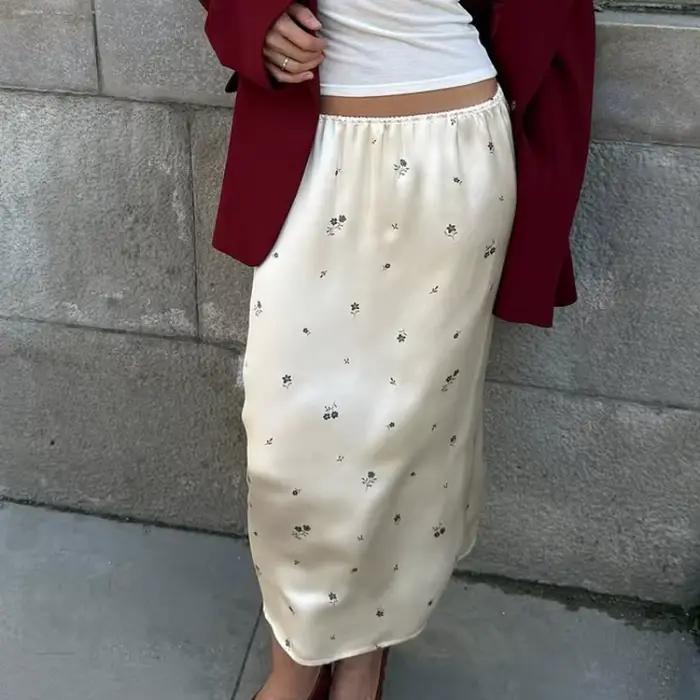 Jupe en satin pour femme