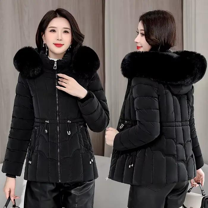 Hiver 2025 nouvelle doudoune femmes Parkas mode haute qualité chaud coton rembourré manteau dames court pardessus à capuche hauts
