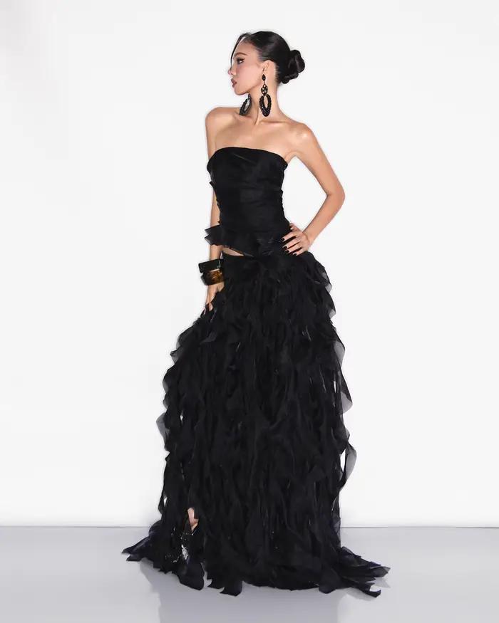 Jupe longue en organza noir fluide
