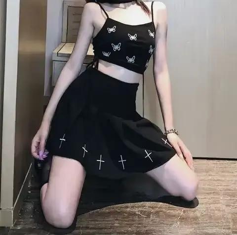 Mini jupes noires taille haute Punk plissée
