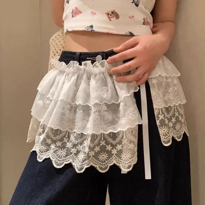 Mini-jupes élégantes en dentelle style Balletcore