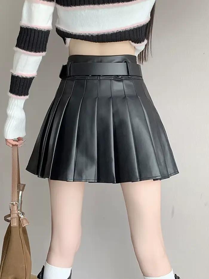 Mini Jupe Trapèze Plissée en Cuir pour Femme