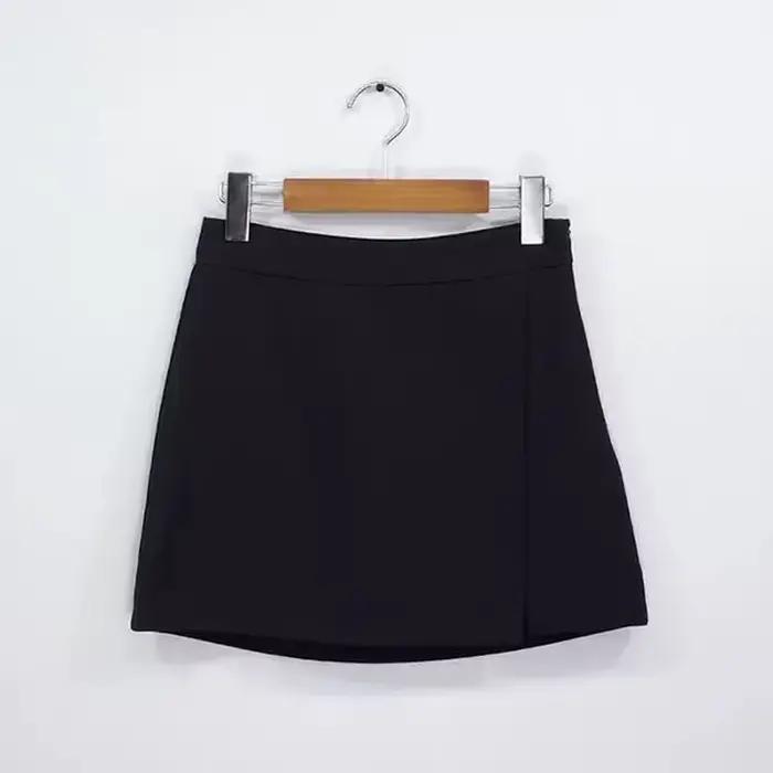 Mini jupes pour femmes