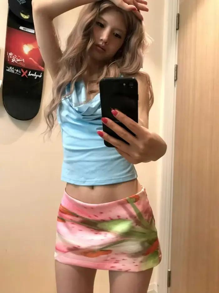 Jupe mini trapèze esthétique Y2K imprimée rose haute couture pour jeunes femmes style streetwear Harajuku grunge été 2024