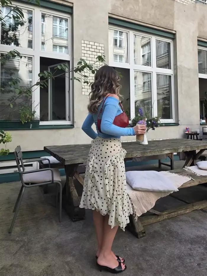 Jupes midi pour femmes
