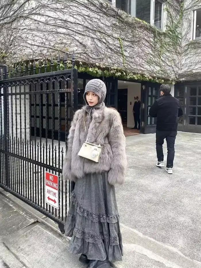 Jupe grise vintage pour femmes