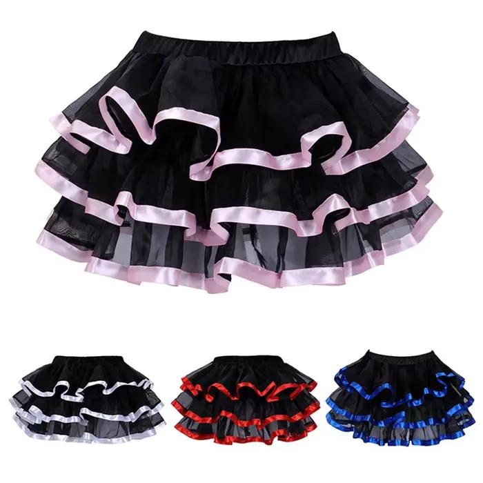 Mini jupes tutu en maille noire et dentelle