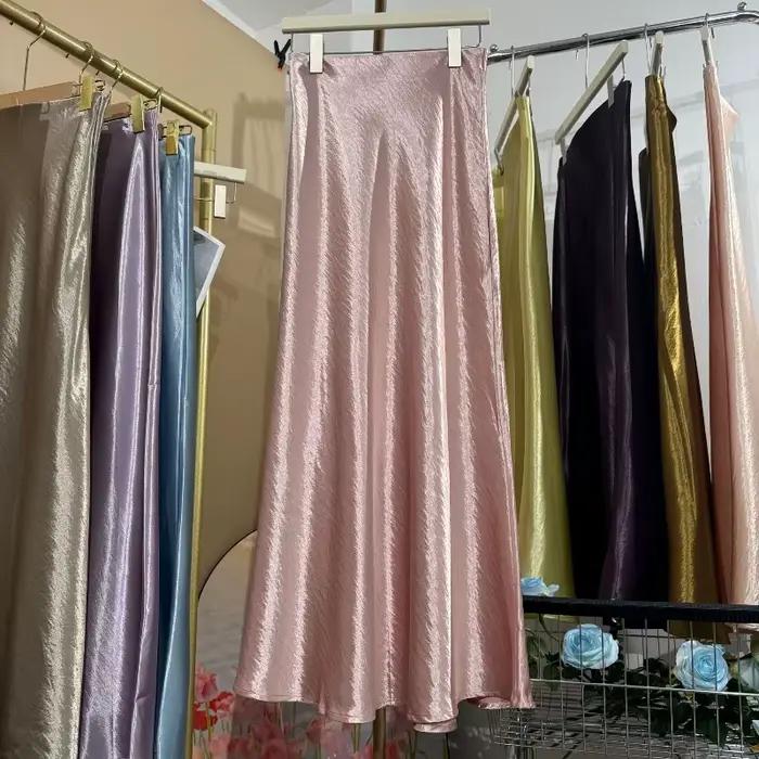 Jupe mi-longue en Satin brillant pour femmes