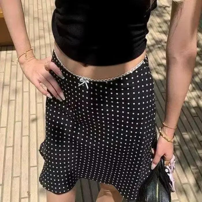 Mini-jupe à carreaux gothique pour femmes
