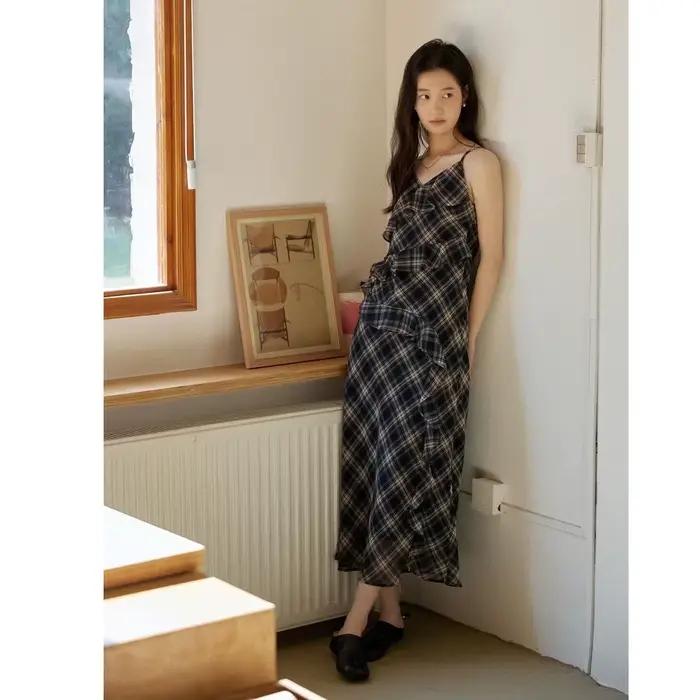 Ensemble robe longue d'été pour femme, robe licou à imprimé vichy, jupe trapèze en tissu tricoté à motif irrégulier, style frais et doux