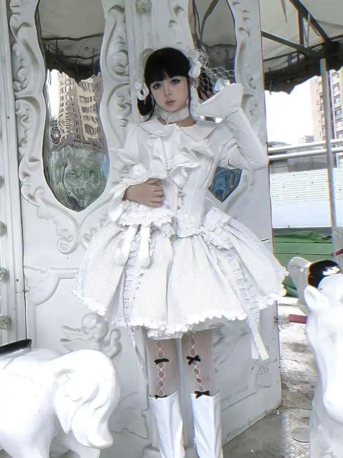 Jupe Lolita de Style gothique noir foncé pour femmes d'âge moyen européennes, jupe Design dénudée pour filles, Costume de Cosplay d'événement d'halloween