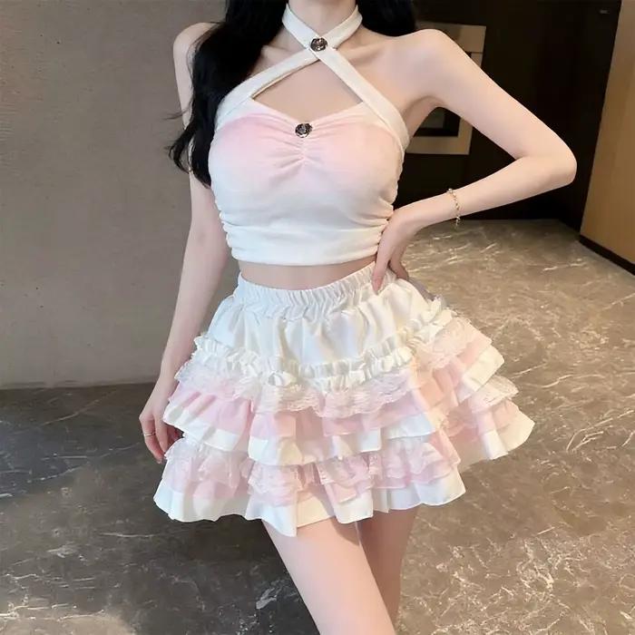 Jupe courte Lolita à volants superposés avec bordure en dentelle