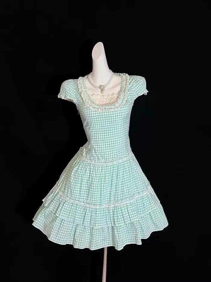 Robe vintage japonaise à carreaux pour femme, manches courtes bouffantes, bordure en dentelle, taille froncée, ourlet à volants, mini-robe décontractée chic