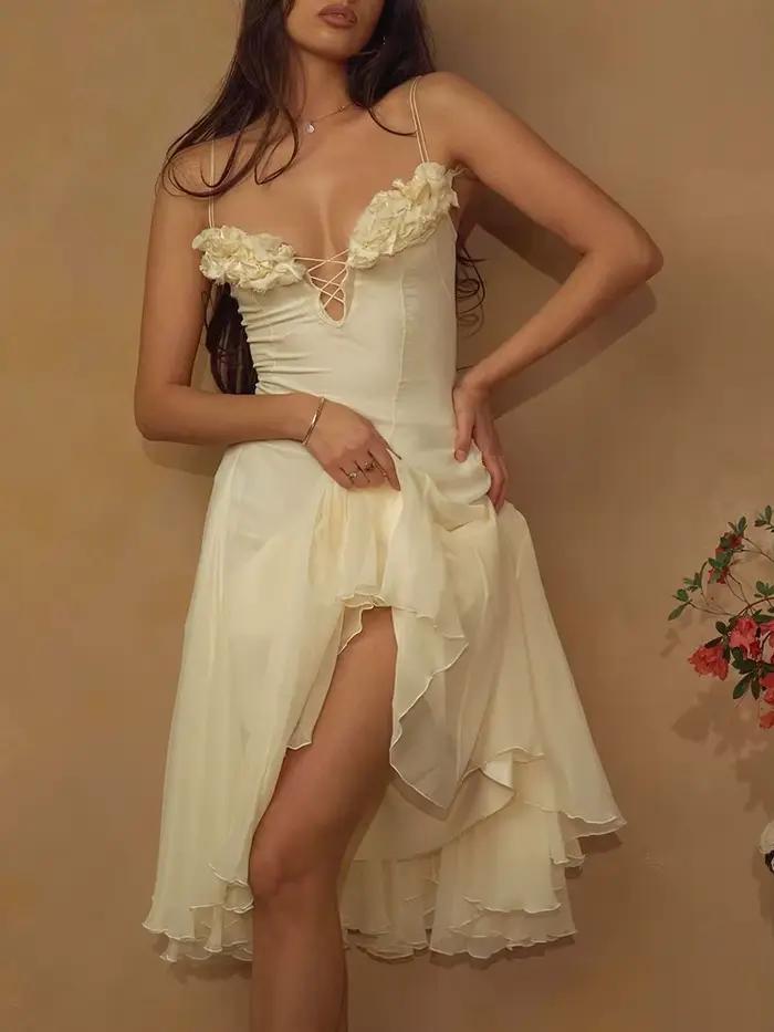 Robe de soirée dos nu à motifs floraux