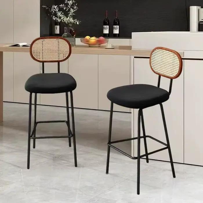Chaise de bar en rotin, légère, de luxe, avec dossier haut, moderne et simple, design, pour réception, en fer forgé