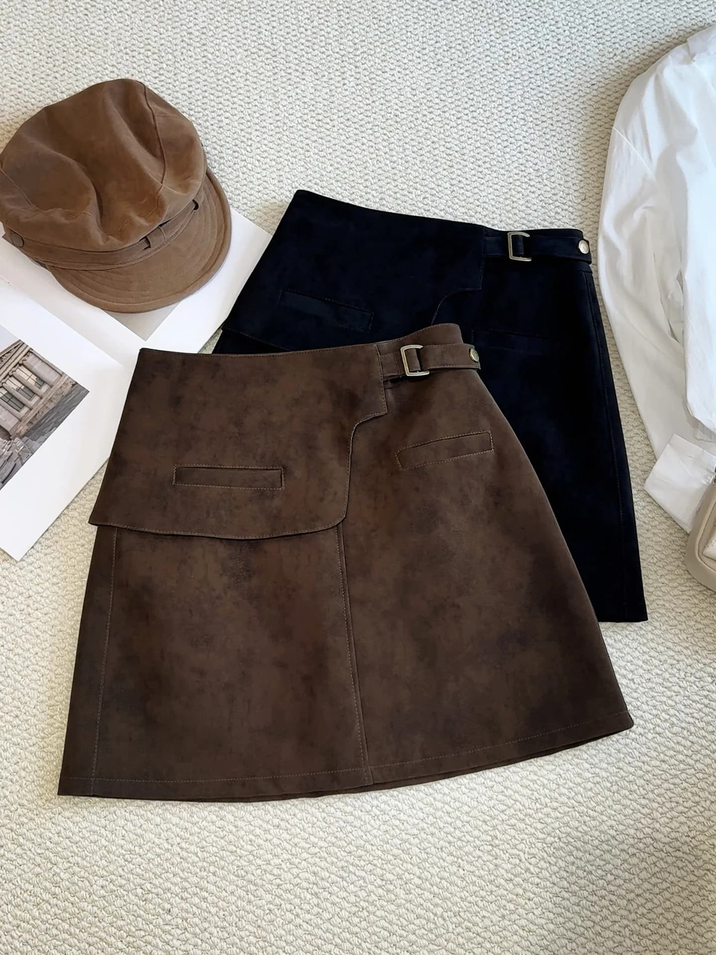 Mini-jupe trapèze taille haute en daim couleur café avec ourlet irrégulier pour femme – Jupe courte 