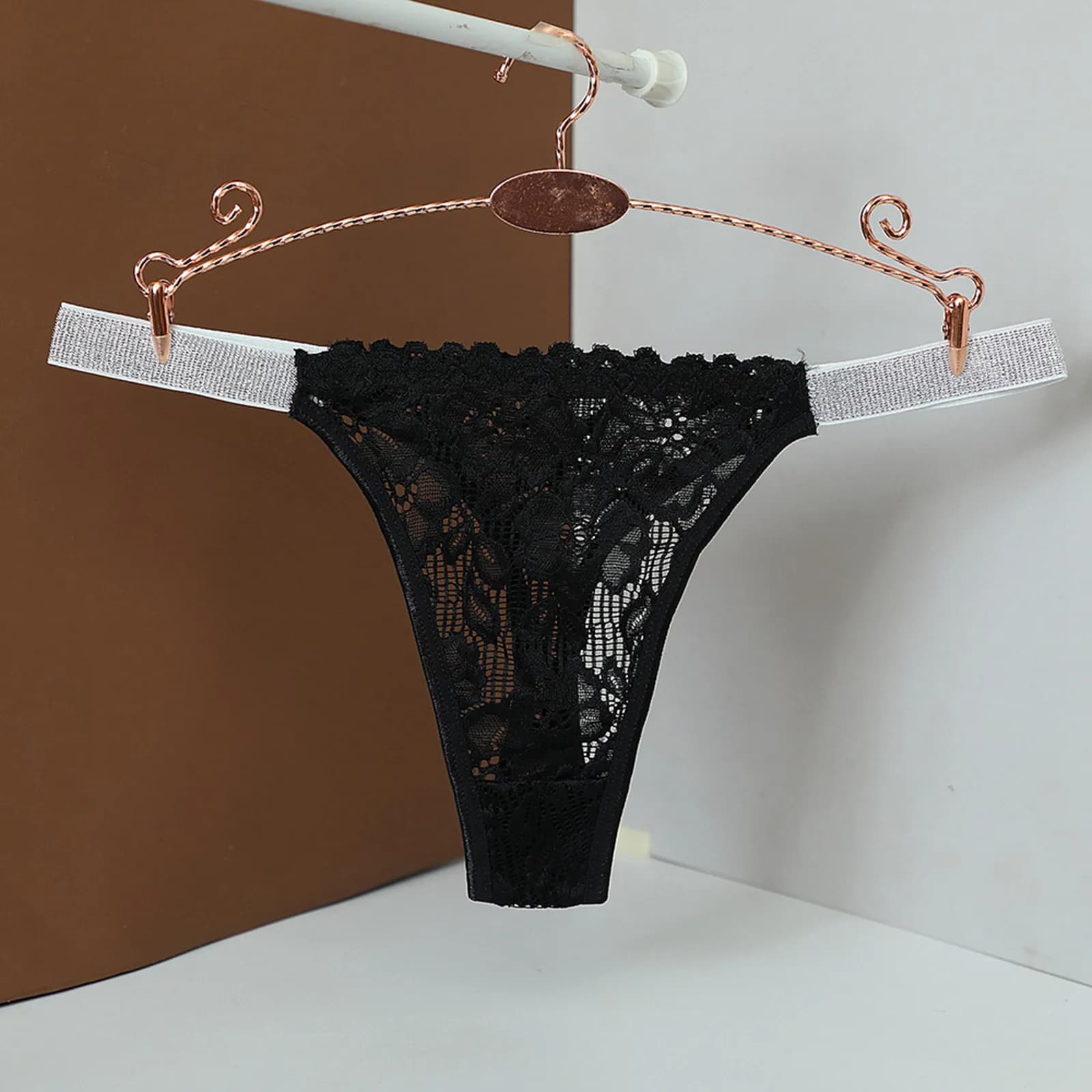 Sous-vêtements pour femmes string femmes taille moyenne Sexy couleur unie dentelle string pêche culo