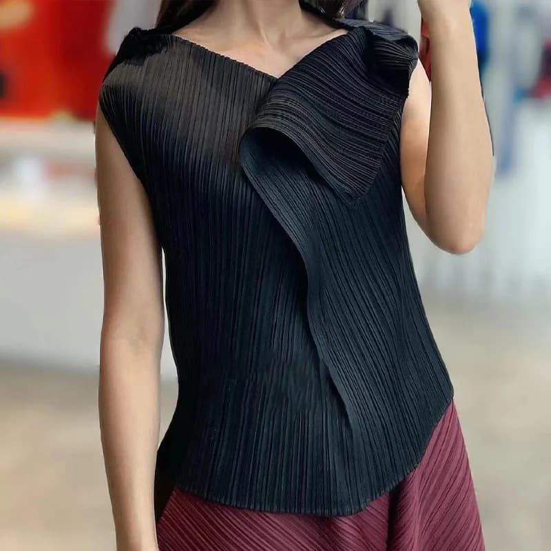 Nouvelle Collection Été – T-shirt Plissé Sans Manches Col V Uni Confortable pour Femme – Trois Maiso