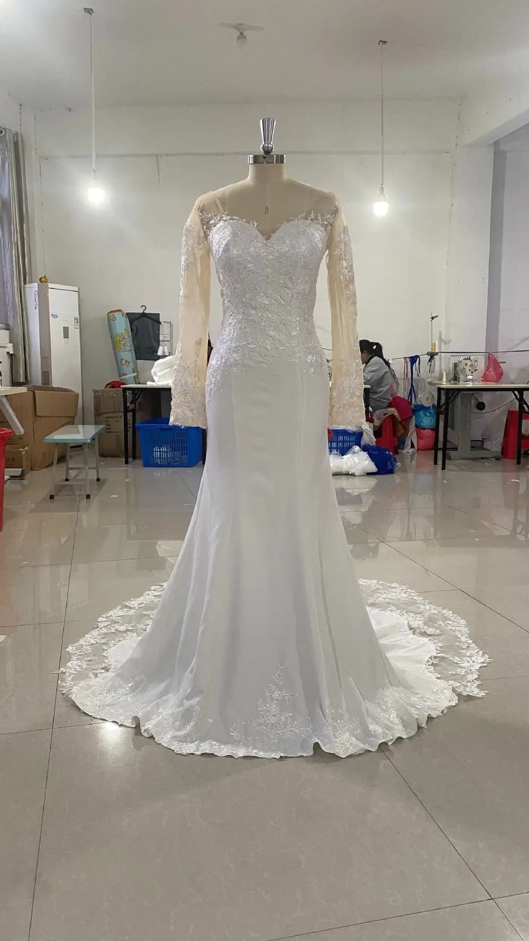 Robe de mariée sirène Sexy, col en V, manches longues, dos nu, en dentelle, adaptée aux occasions sp