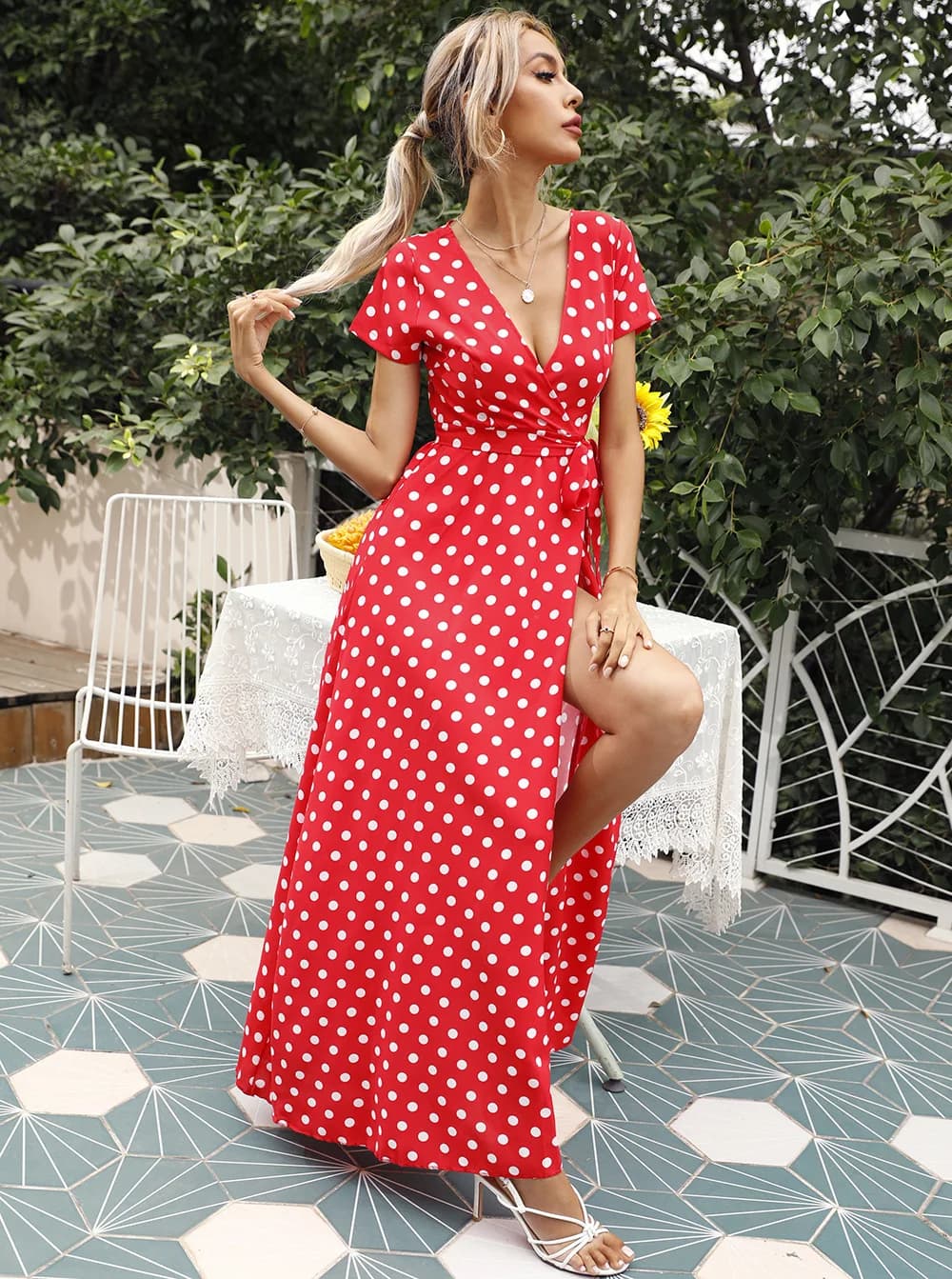 Robe maxi imprimée à pois colorés pour femmes, col en V, manches courtes, robe longue fendue, été