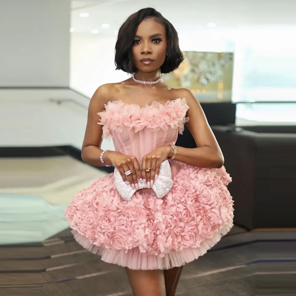 Robes de cocktail courtes roses avec fleurs, corset sans bretelles, dos lacé, robe de soirée Aso Ebi