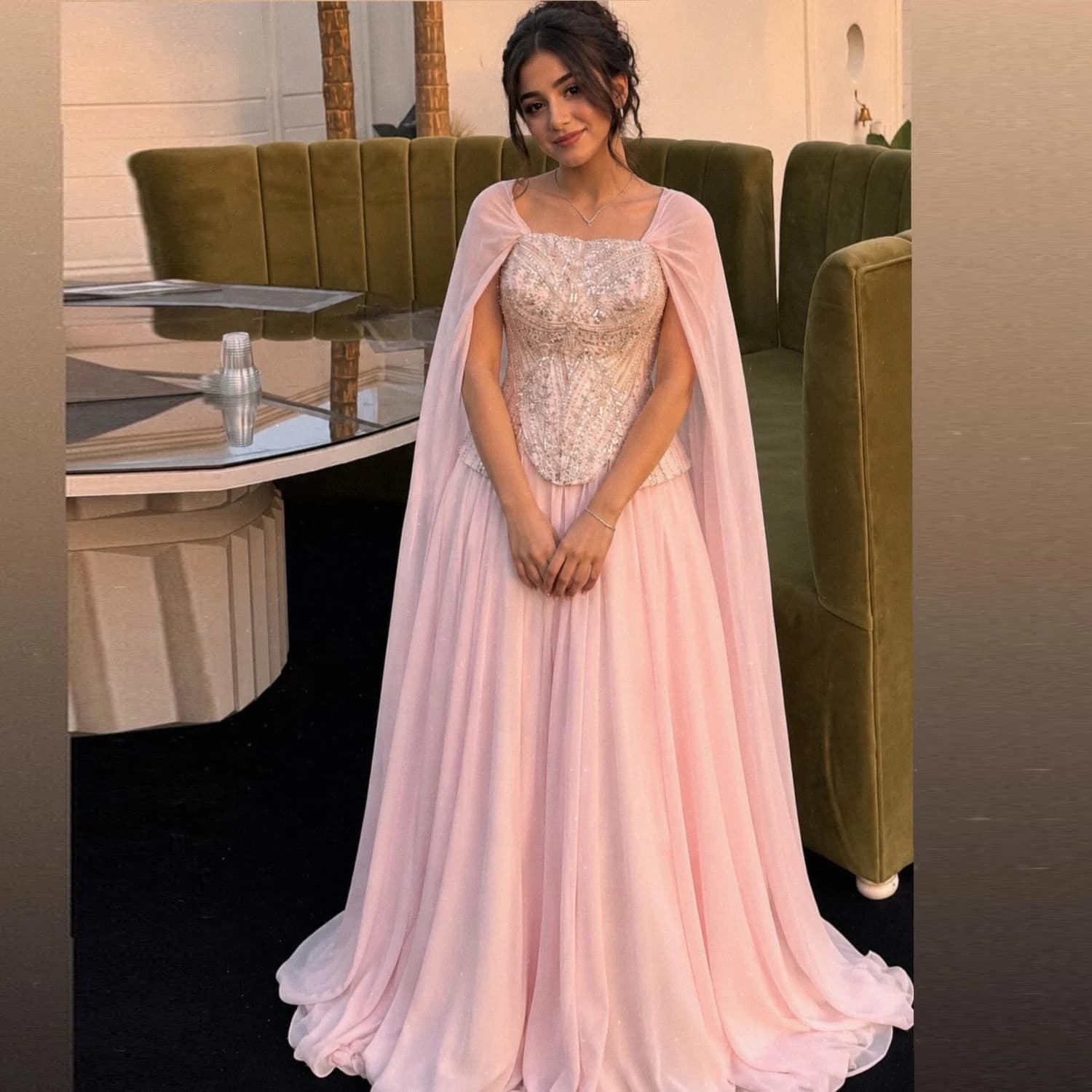 Robe de bal en mousseline rose avec cape, corset perlé, robe de soirée longue, col cœur, robe de soi