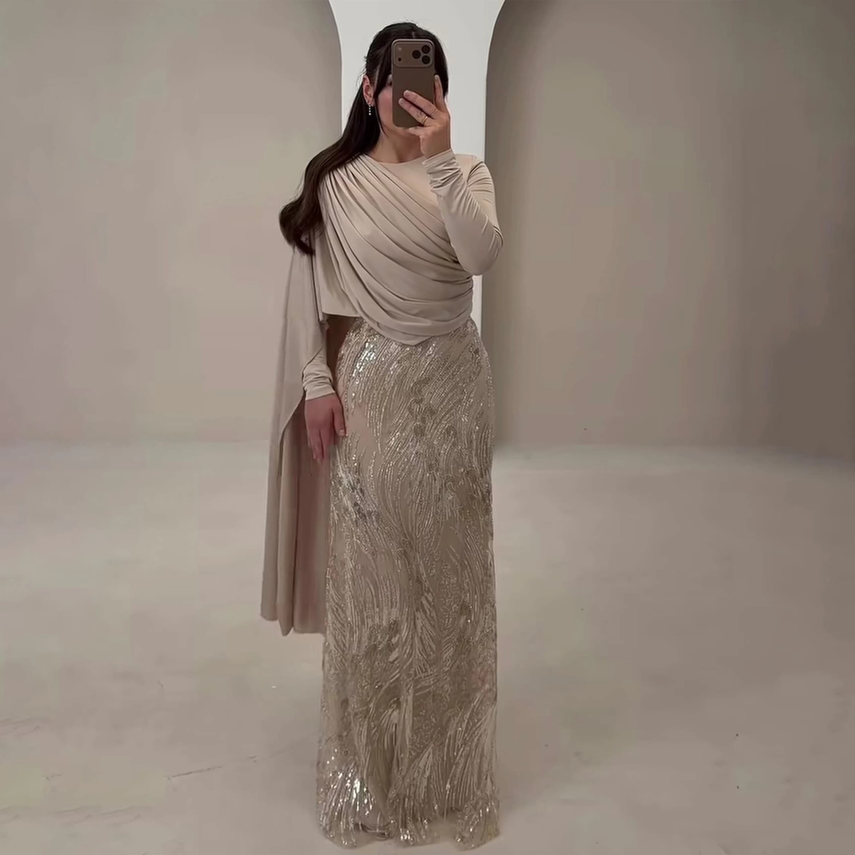 Robes de mariée musulmanes couleur champagne, avec châle, manches longues, style sirène, dentelle et