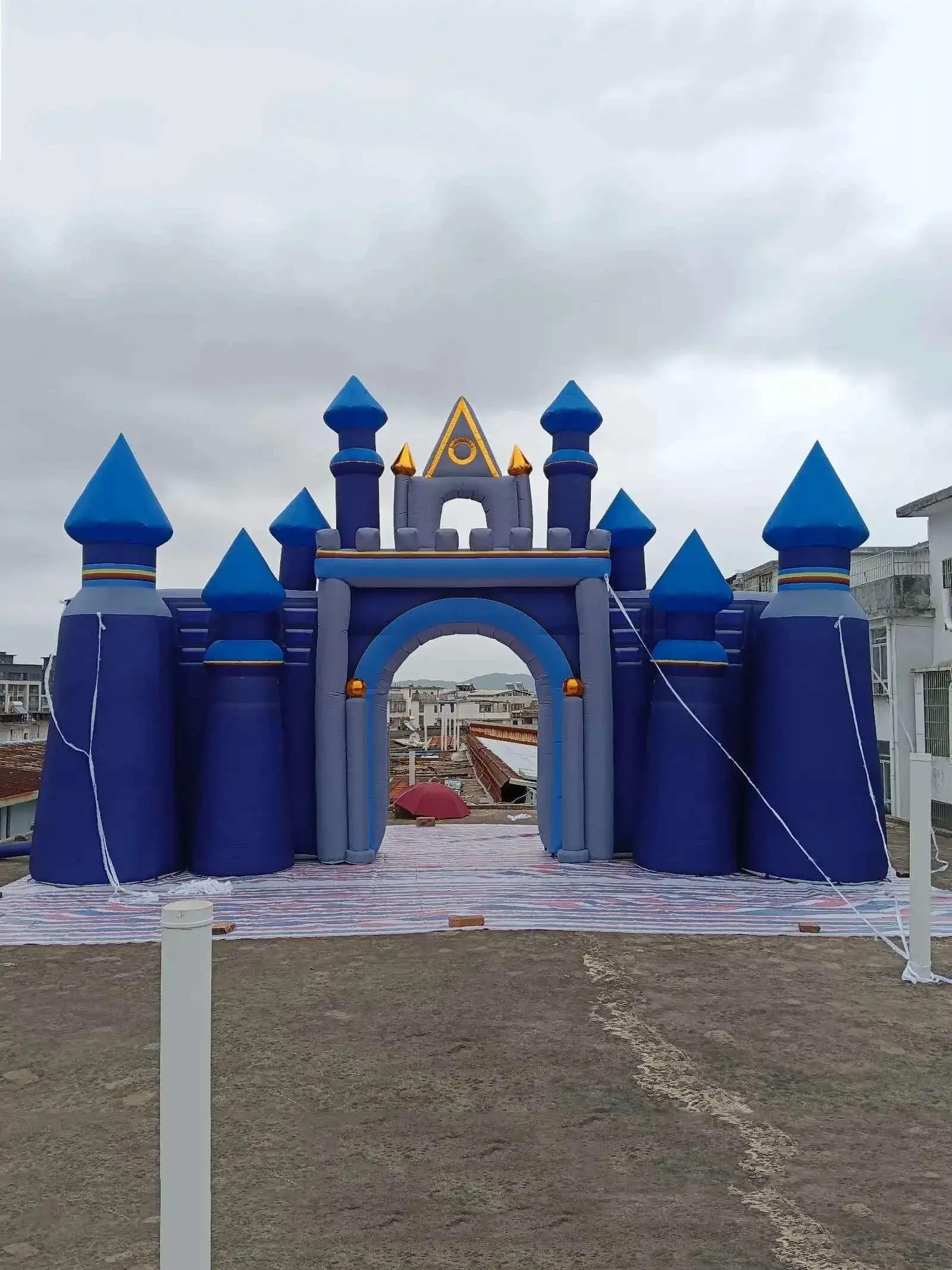 Arche Iatable pour parc d'attractions Château de conte de fées des parcs pour enfants