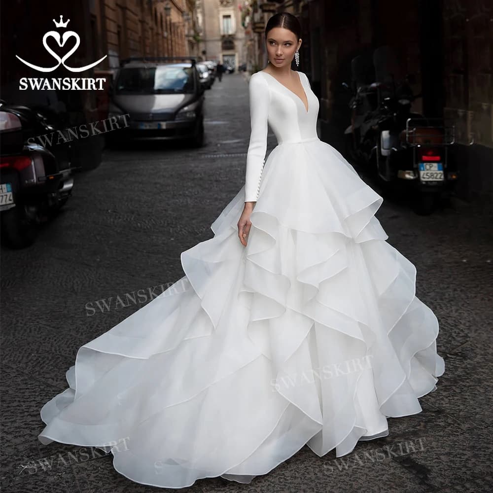 Robe de mariée à manches longues, col en V, robe de bal romantique en Tulle, princesse de plage, Swa