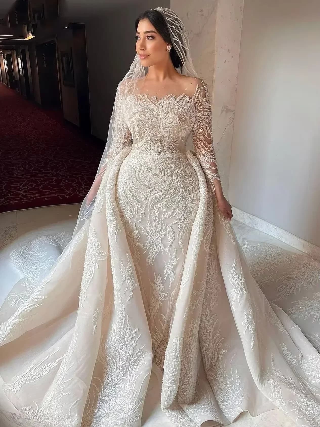 Robe de mariée sirène personnalisée à manches longues, ornée de perles, pour femmes, collection 2026