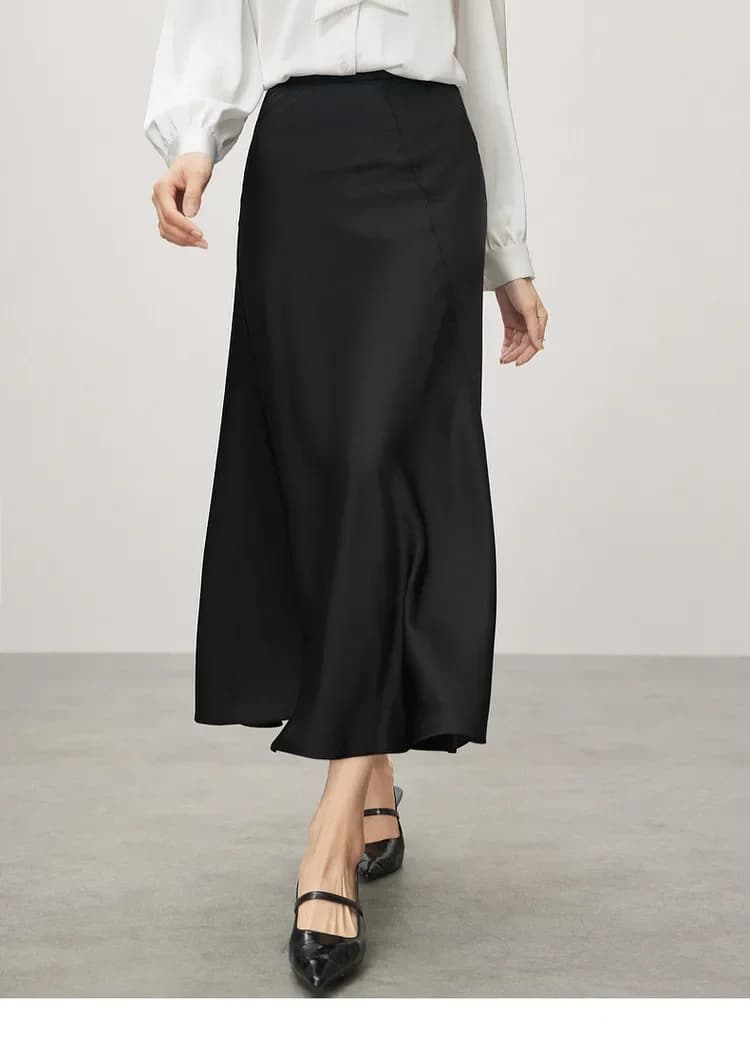 Jupe sirène de luxe SENTUBILA en satin pour femme, collection automne 2026, texture élégante, coupe 