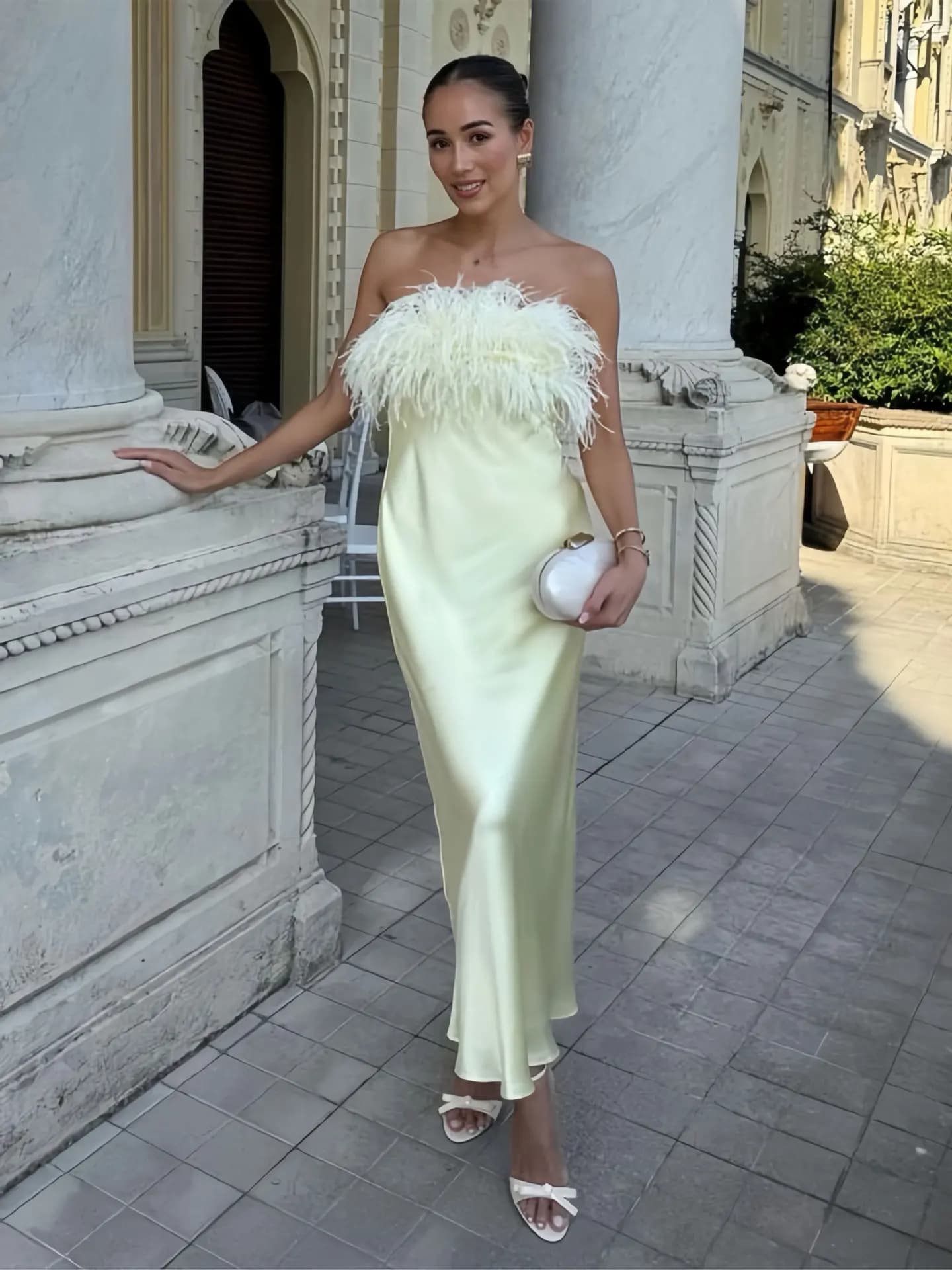Robe longue jaune en satin à franges pour femme, élégante, sans bretelles, sans manches, cintrée à l