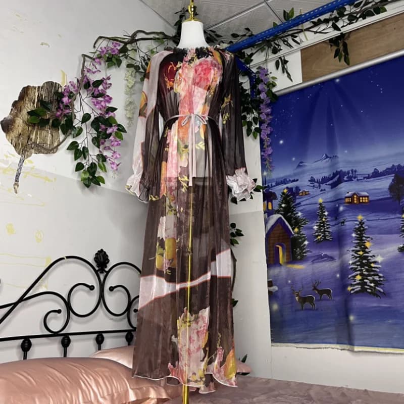 Robe longue transparente en soie brillante pour hommes et femmes, grande taille, Sexy, col à volants