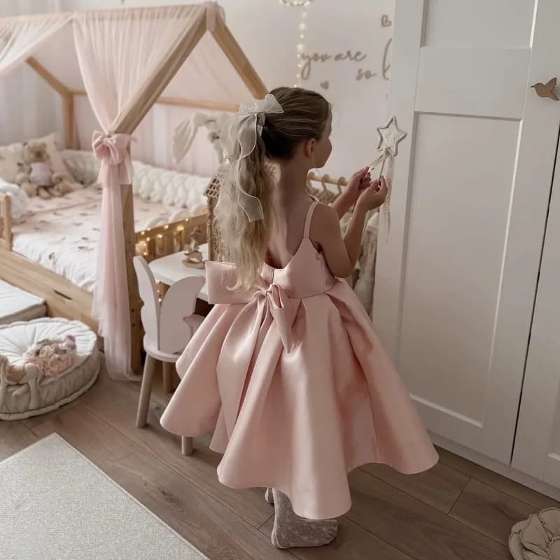 Robe de demoiselle d'honneur rose, robe de soirée élégante, nœud surdimensionné, choix idéal pour le