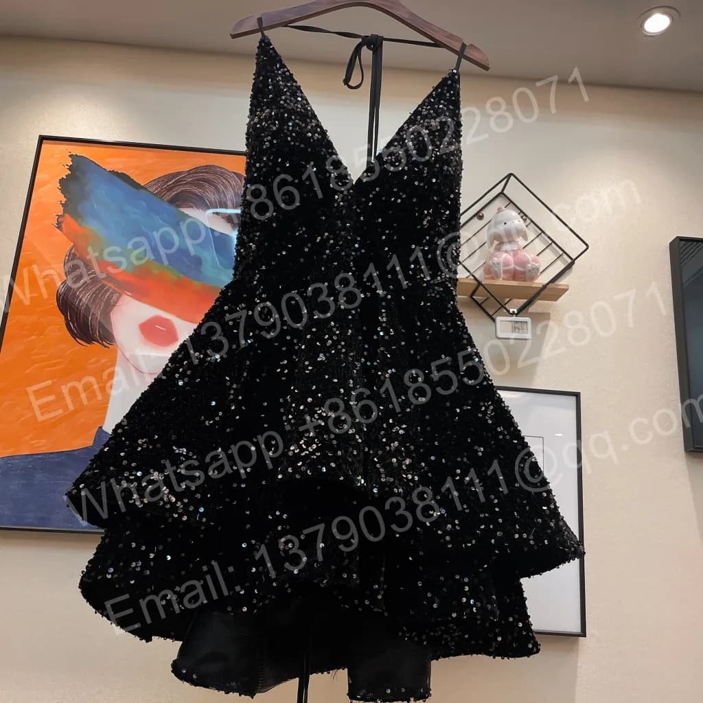 Robes de Rhcourtes noires, jupe dos nu à plusieurs niveaux, paillettes extensibles, fête d'anniversa