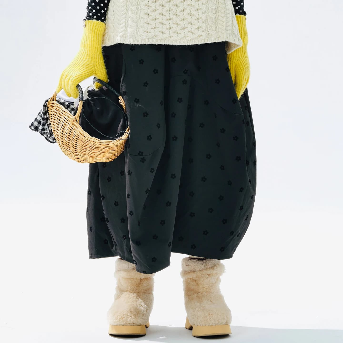 Jupe mi-longue à fleurs floquées-imakokoni 2025, jupe originale d'hiver de Style littéraire et doux 